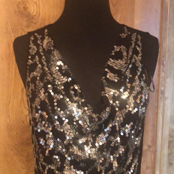 Pretty Silver Sequin Michael Kors Blouse - Picture 10 of 13